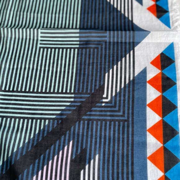 Fendi Cotton Geometric Scarf 41" x 40" - Picture 6 of 14